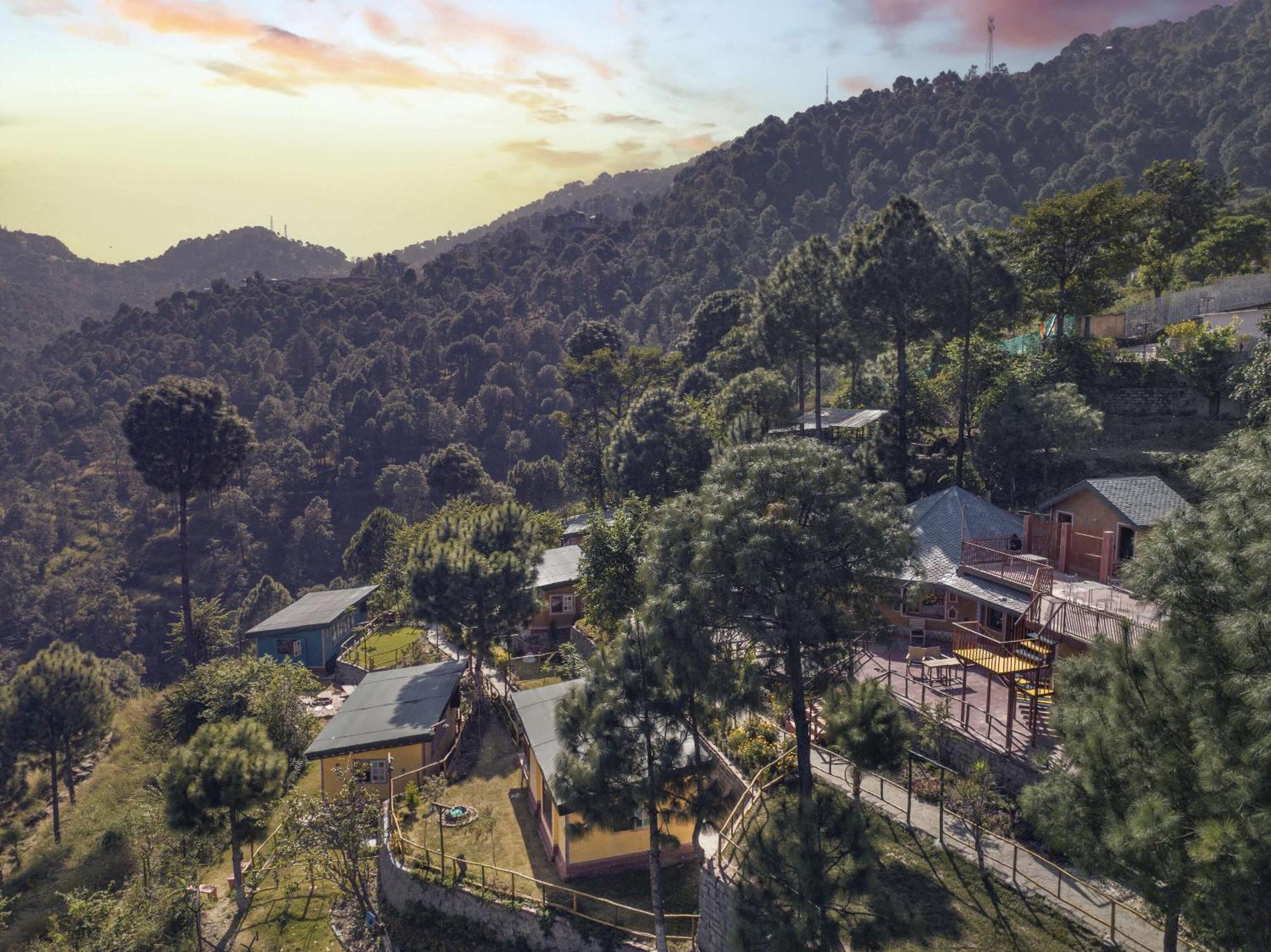 A Kasauli Ggaon By Echor Hotel Exterior foto